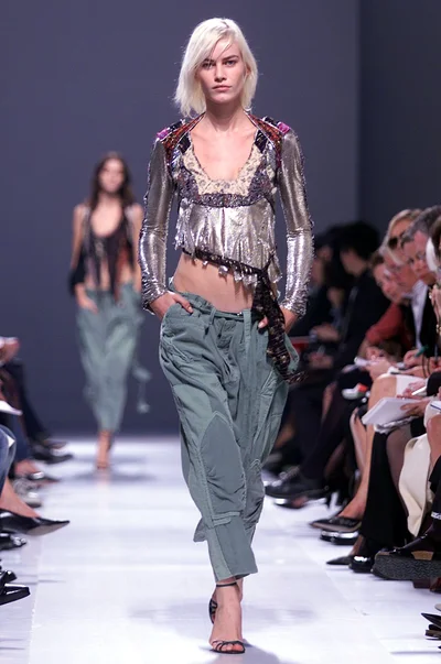 Look 19